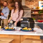 ⁦Russell Hobbs Satisfry Digital Air Fryer and Multicooker 5.5L⁩ - الصورة ⁦6⁩