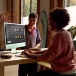 ⁦24-inch iMac with Retina 4.5K display: Apple M4 chip with 8-core CPU and 8‑core GPU. 256GB SSD - Silver⁩ - الصورة ⁦8⁩